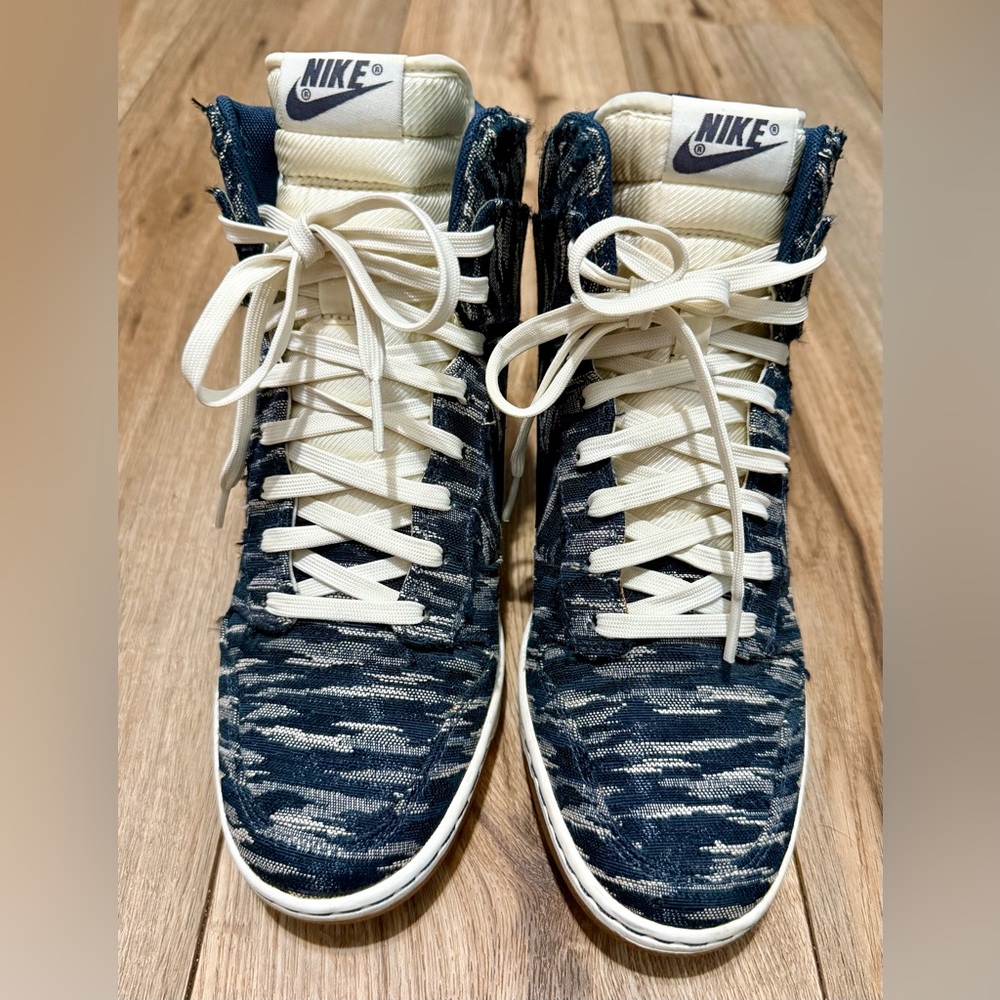 Nike Sky Dunk Hi Tribal Armory Navy Wom Hidden Wedge Heel Shoes 585560 Sz 9 EUC - Picture 3 of 9